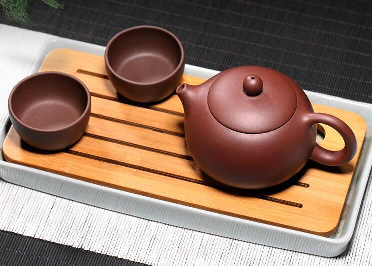 俗话说，“客户来自远方，用茶来互相对待。”一个优雅
