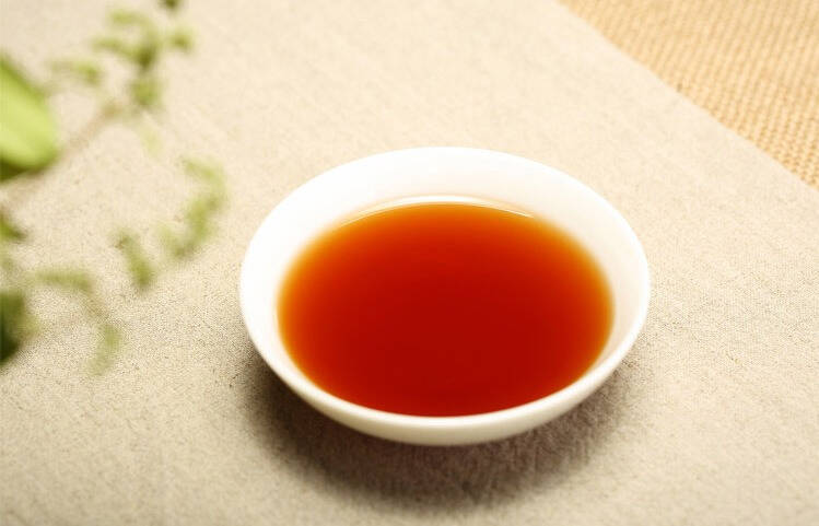 冬季饮茶有讲究，小心送错礼闹笑