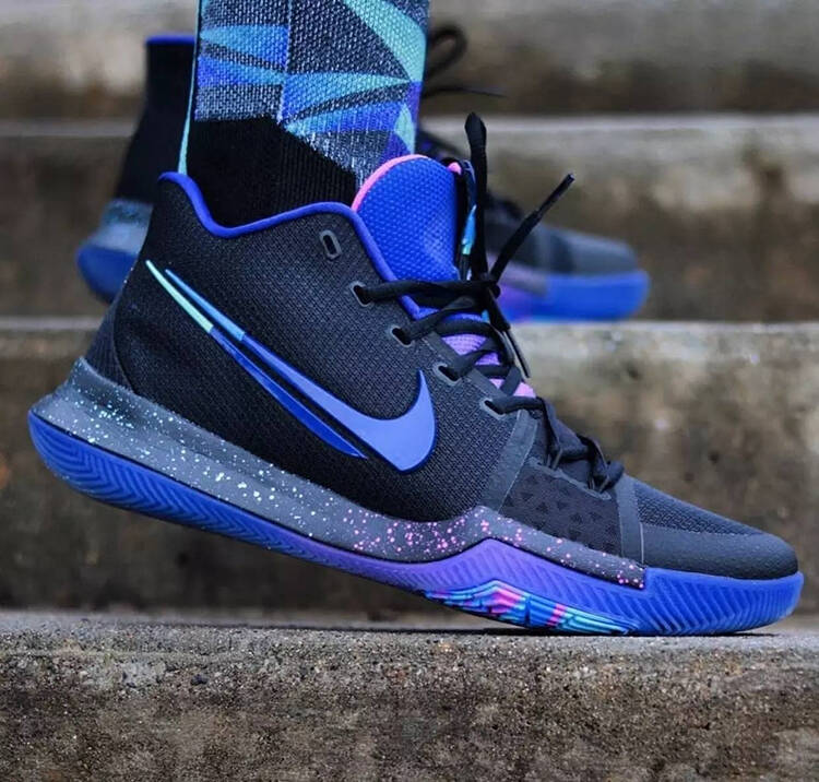 虽然总决赛已经结束，但这双欧文3代断钩还是值得入手- 京东