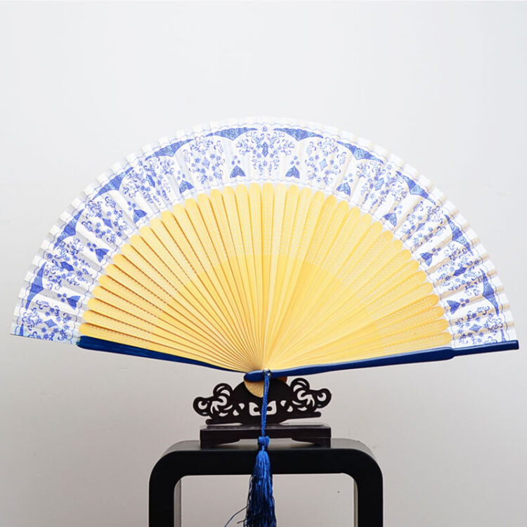 青花瓷折叠扇子中国古风旗袍竹折扇女式舞蹈扇创意工艺礼品 蓝色