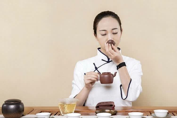 每日品一壶好茶,多些时间享受通