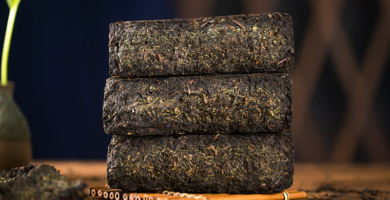 补充维生素和矿物质，泡一杯黑茶