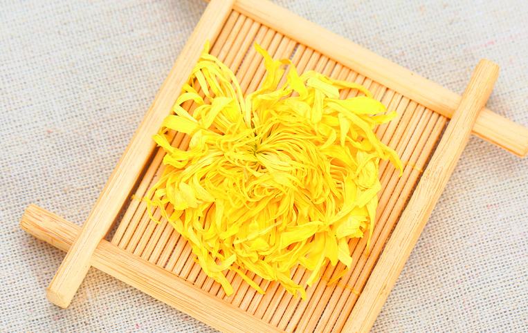 茶香四溢传千里,居室一茗品千秋