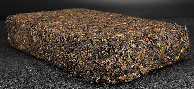 补充维生素和矿物质，泡一杯黑茶
