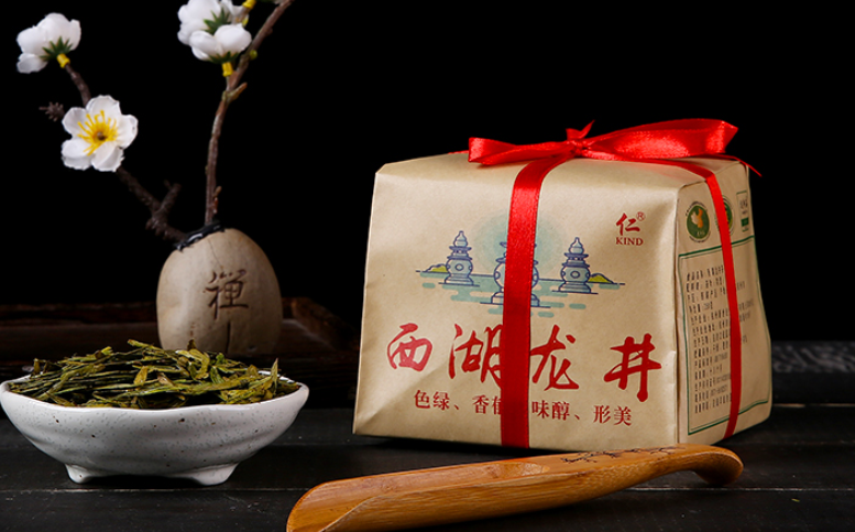 女人品茶竟有这些好处，选一款送