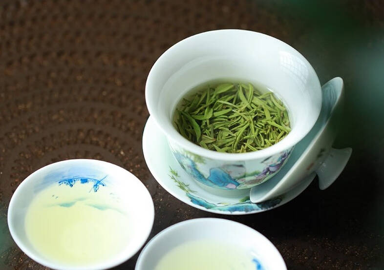 我虽然不是茶道的行家，对于茶，也没有懂得那么透彻，