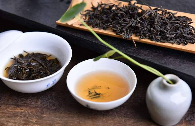 茯砖茶有益生菌，不喝酸奶肠道一