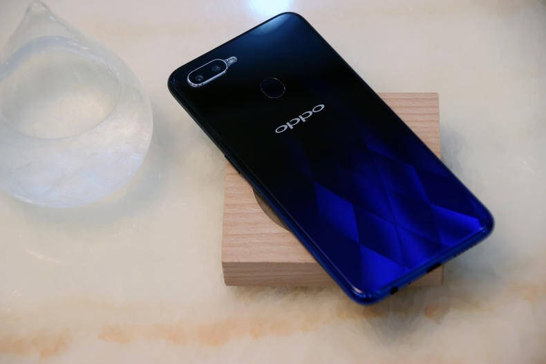 oppoa7x良心登陆,珍珠刘海撩动你的心