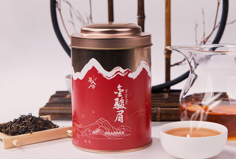 饮一杯好茶放松心情,去除饭后油