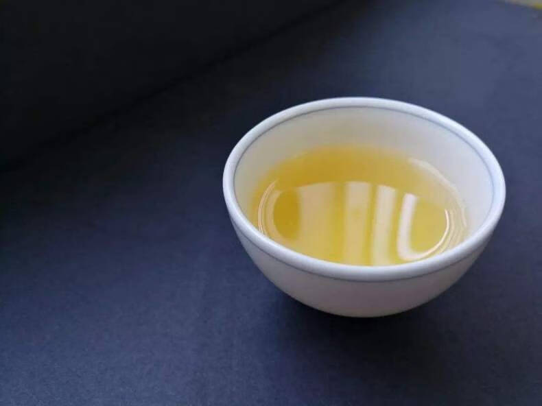 识茶学茶是一个漫长的过程，是一门很深的学问，需要一