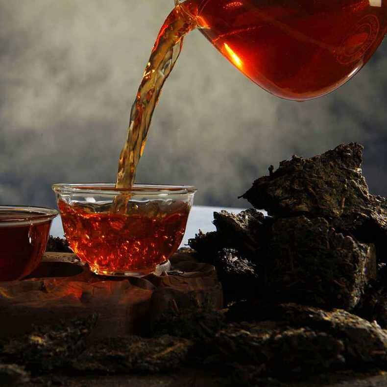 中國茶的制作工藝中，有一道重要工序叫“發酵”。茶葉