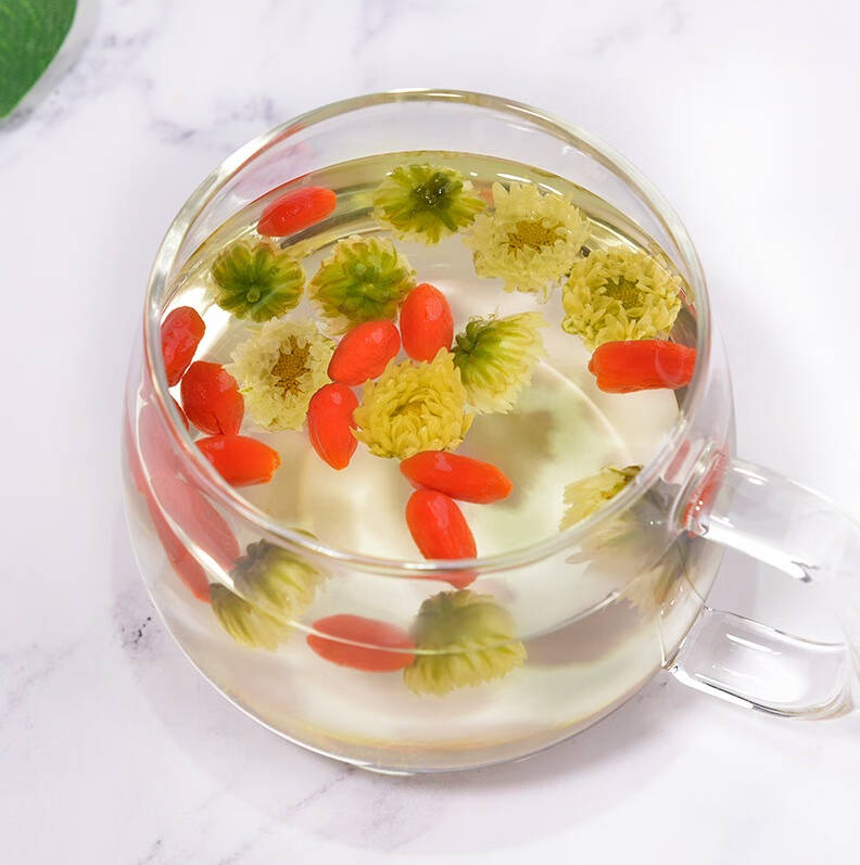 看花开花落四季交替，品茶香四溢