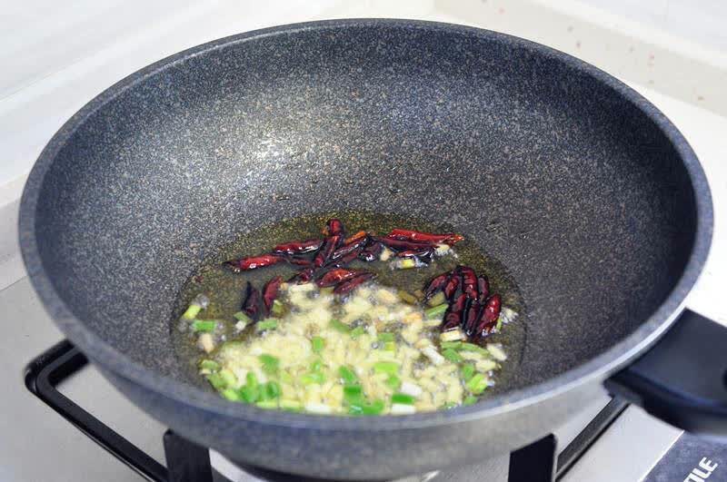 名扬四海的沙茶酱大虾,这样做,