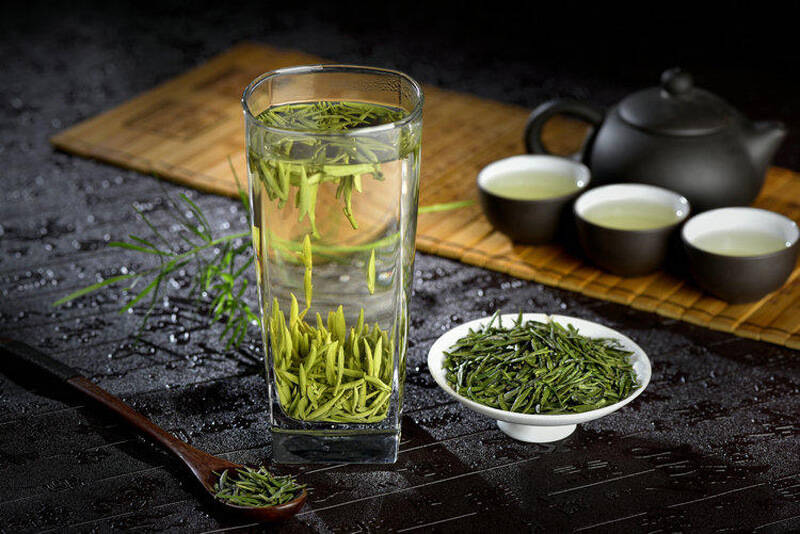 老茶客告诉你，喝茶时的涩感从哪