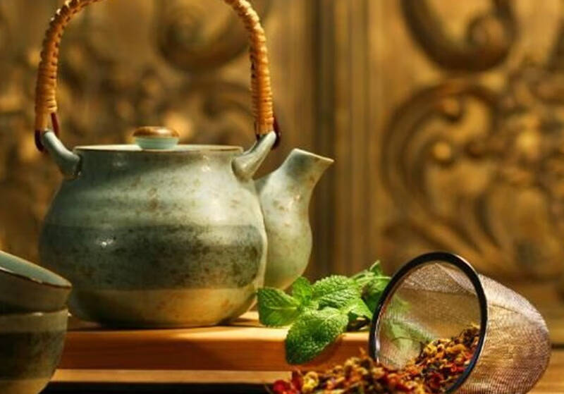 茶如人生：看尽这世间的风景后饮