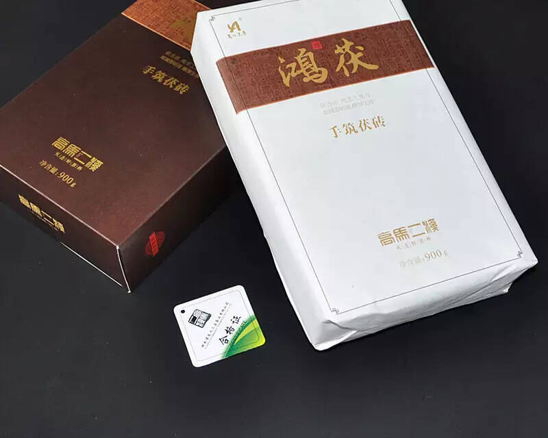 品尝一杯好茶，开启清肠养生的好