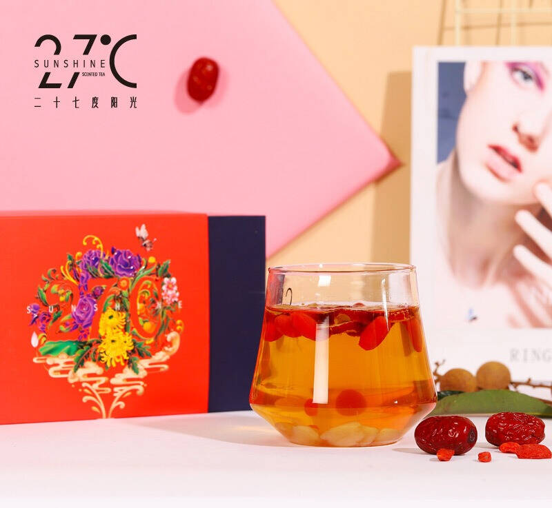 出门怕冷在家烦躁，二十七度阳光