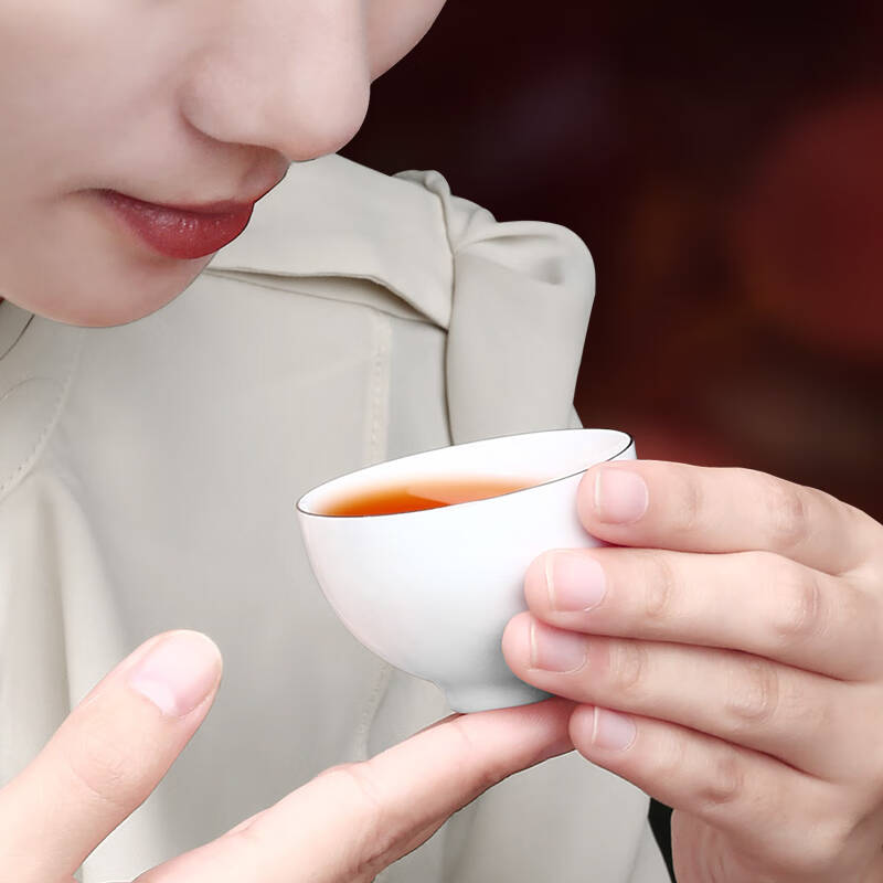 你知道吗？喝茶也是一件让人容易