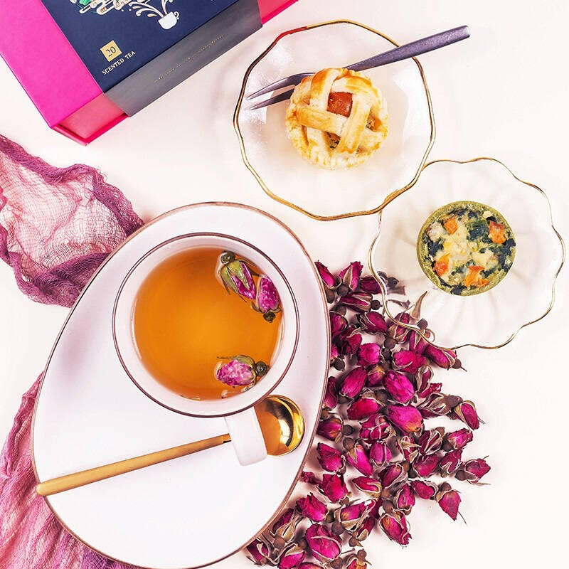 茶文化在中国拥有悠久的历史，而喝茶是我国延续千年的