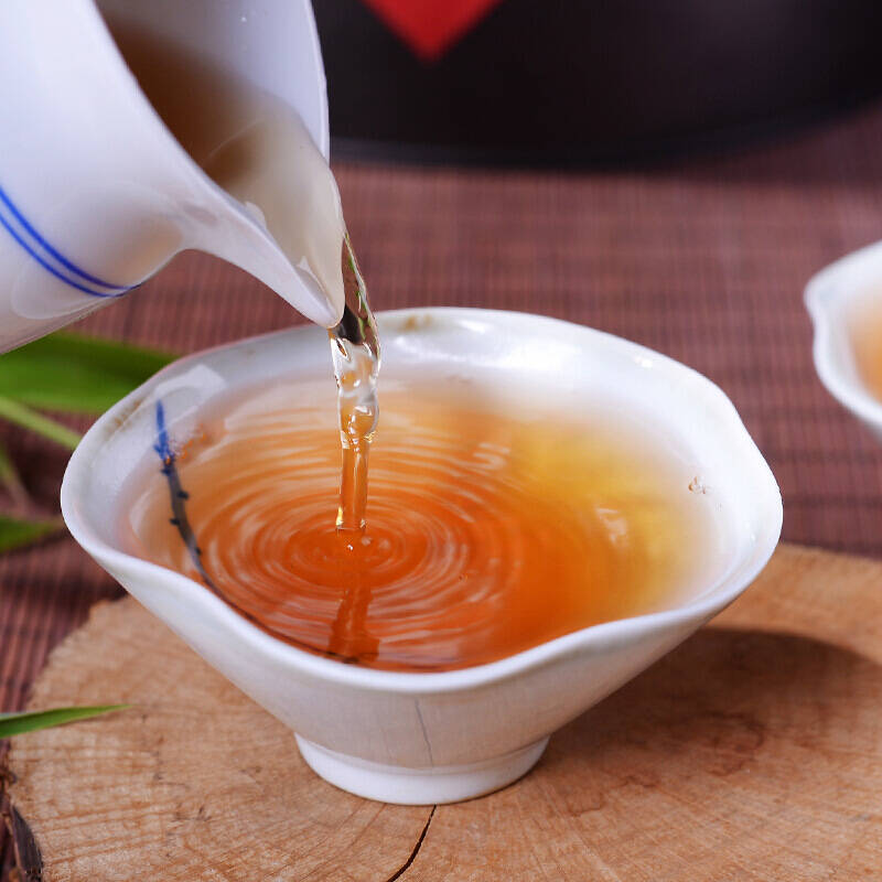 武夷奇茗大红袍，毓秀钟灵品自高