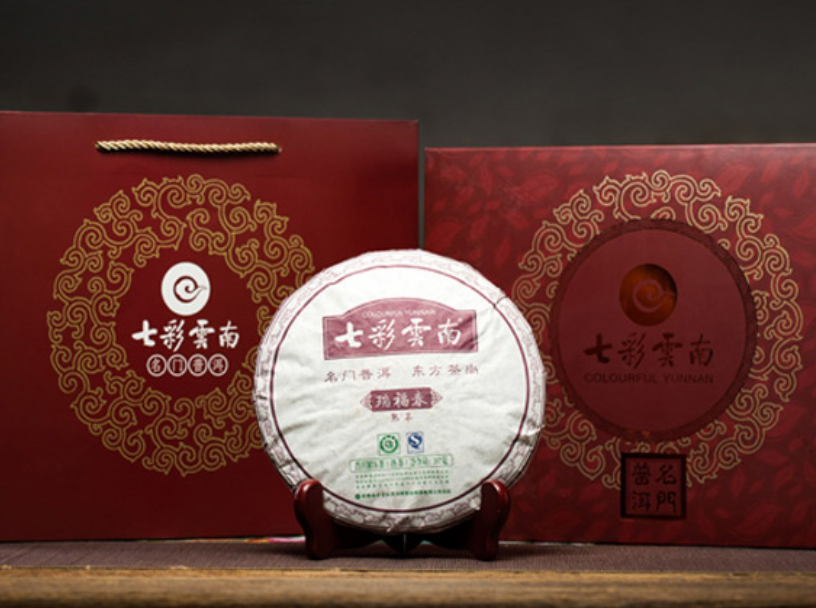 一口品尽七彩云南韵味，浓香普洱