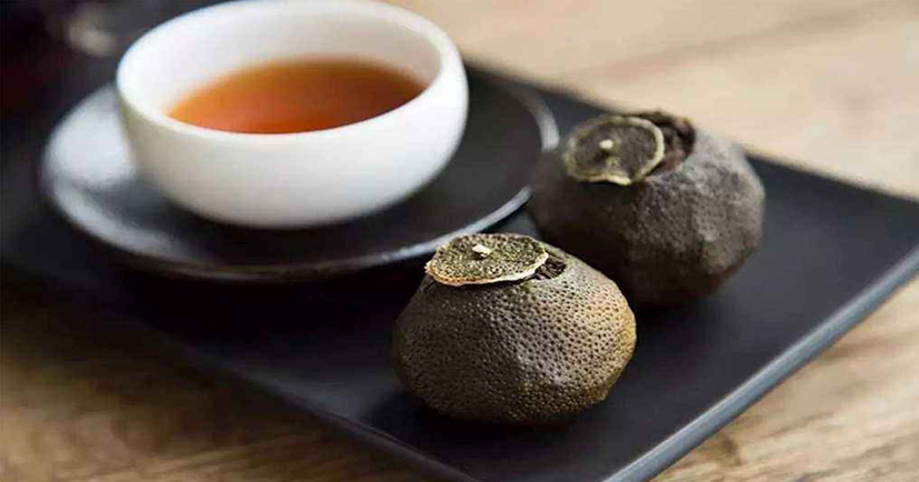 當下的茶葉界中，最火熱的莫過于小青柑了，它小巧玲珑