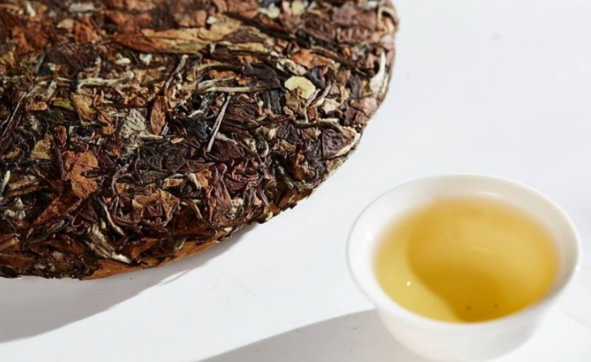 老白茶好喝，受到茶友的认可，随着老白茶热起来，一些