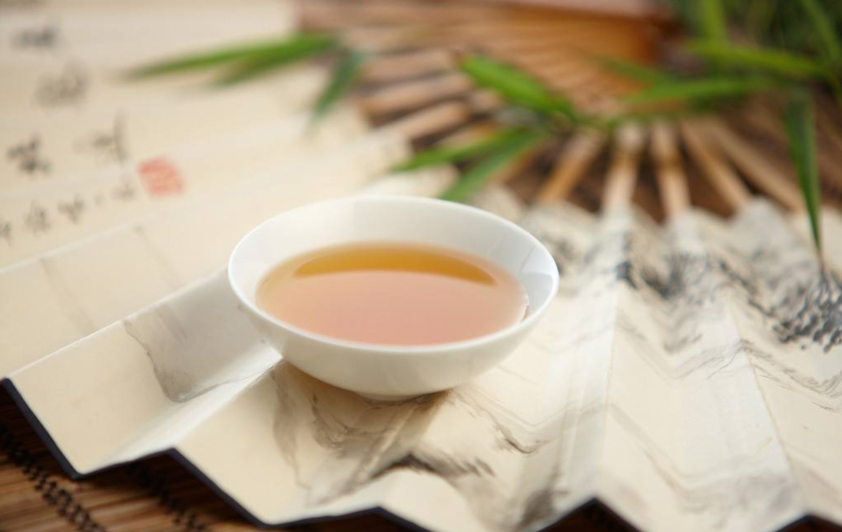 红茶用什么紫砂壶泡才会更好喝呢