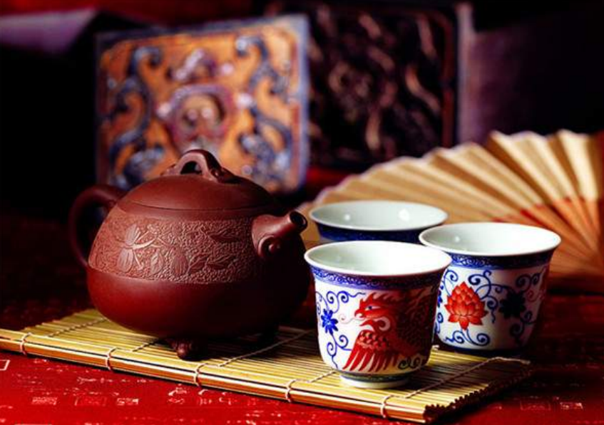 有了古人吟詩作對，我們喝茶之余才能讀茶詩、品茶詞。