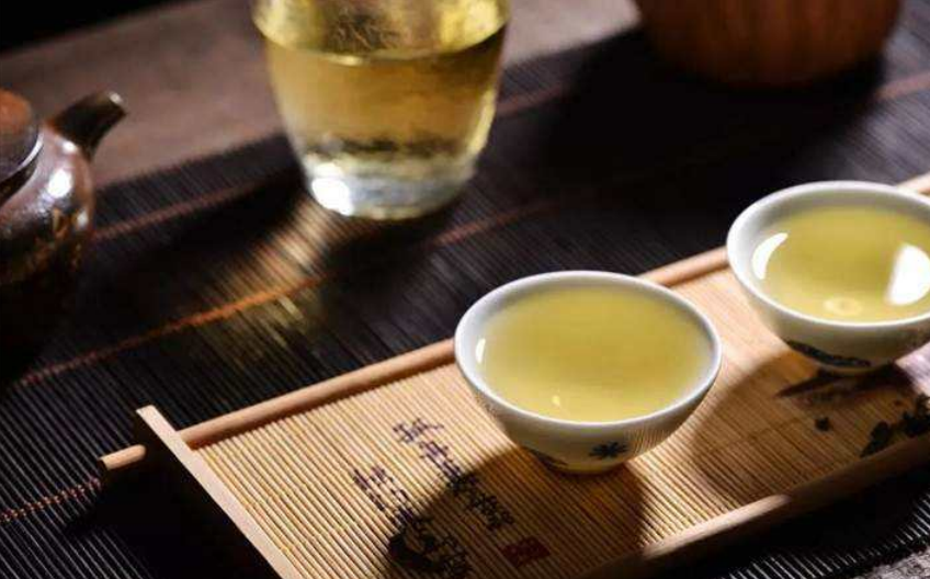 近年來，普洱茶以其越陳越香和生津回甘等口感博得了衆
