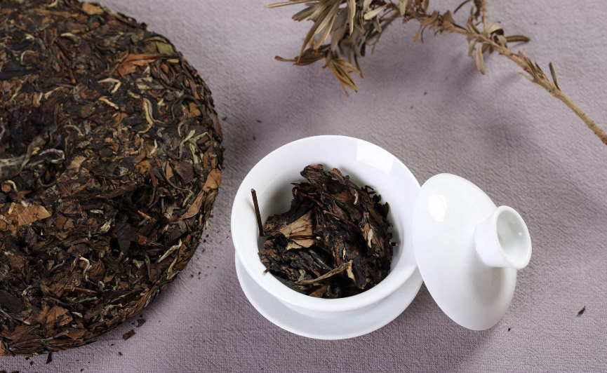 多少年的白茶喝起来口感好？请记