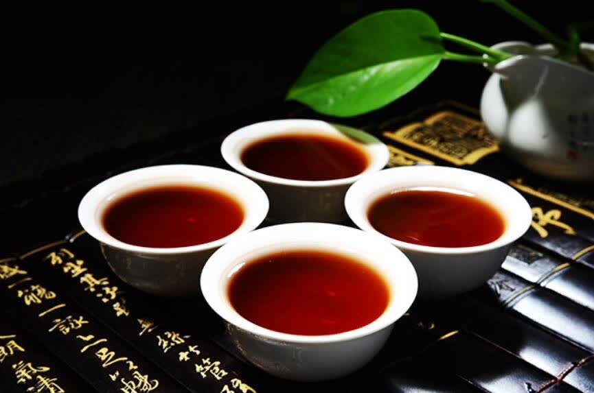 礼轻情意重，送茶讲究的就是一个