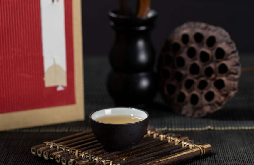 茶不说话，但它却能轻易地就调动