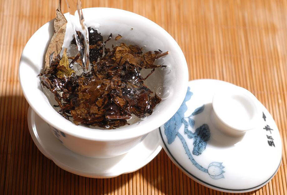 白茶的茶色为什么是白色？有哪些