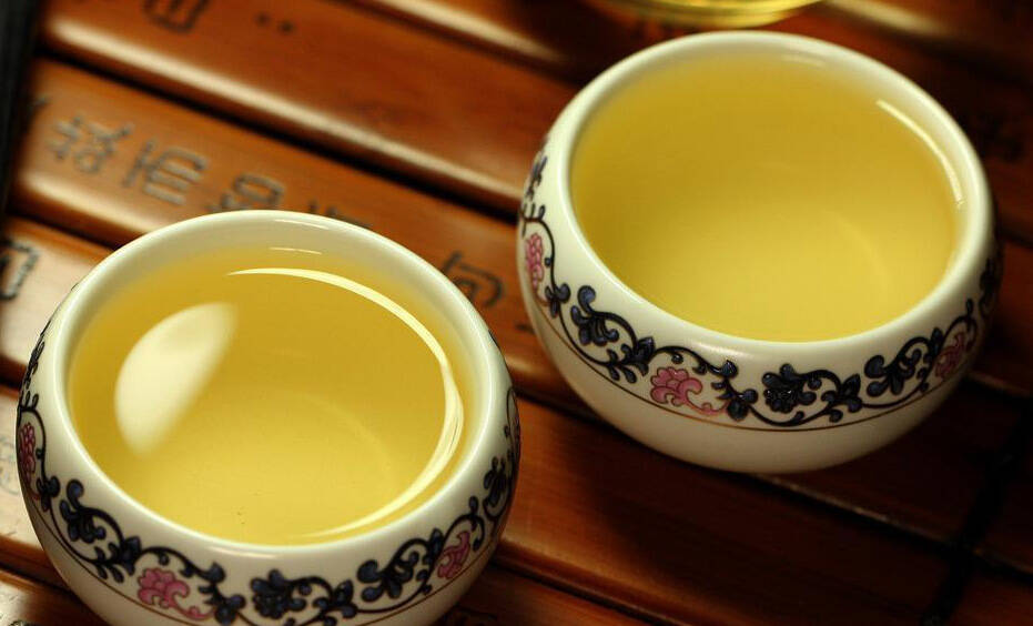 怎样理解普洱茶茶汤中的“水含香