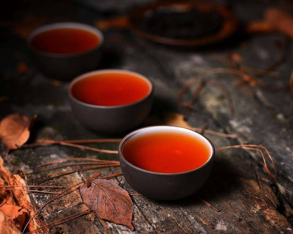 茶叶是大自然的馈赠，一饼好茶韵