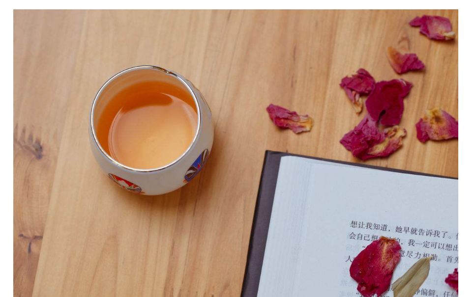 中医角度，普洱茶和其他茶有什么