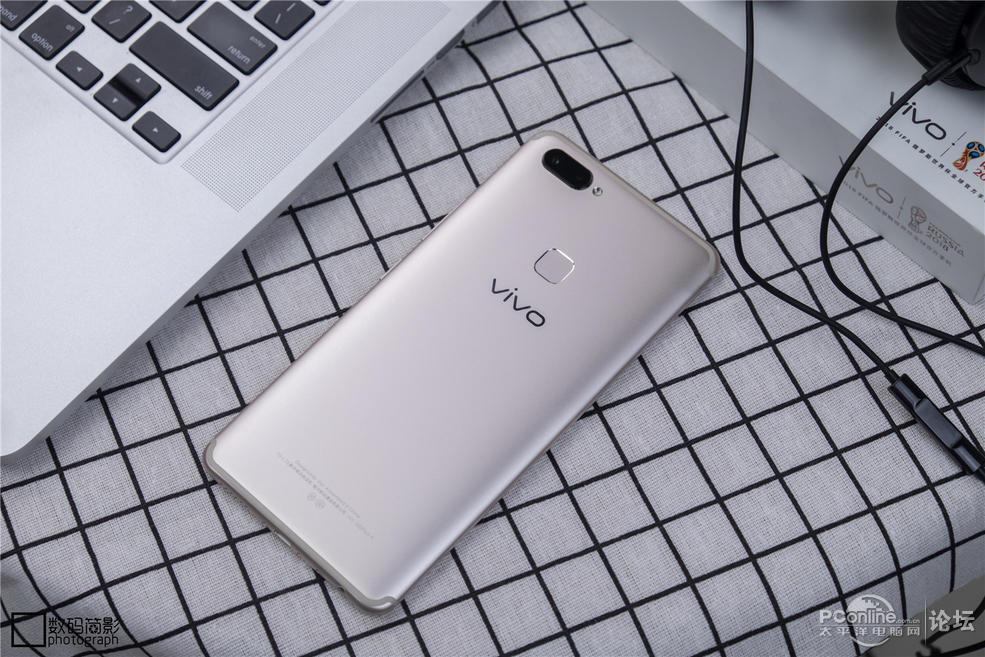 vivox20plus手机图片,vivox20plus手机壳图片 vivo x20plus体验:更均衡的大屏旗舰机