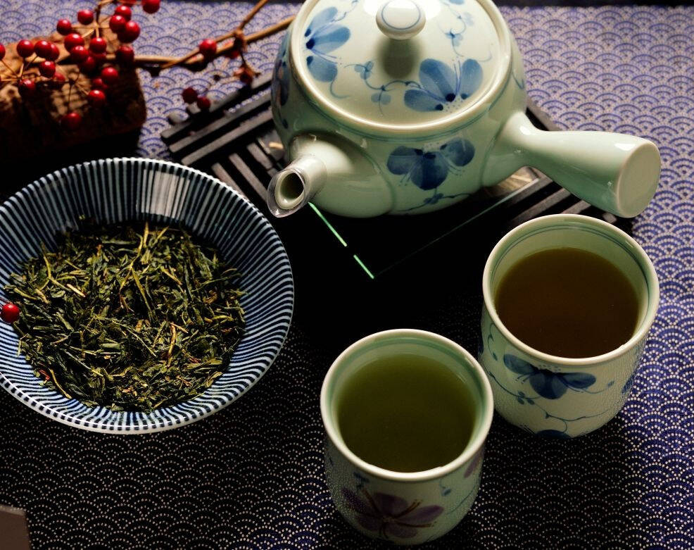 喝茶是一件闻得到、喝得着，并能