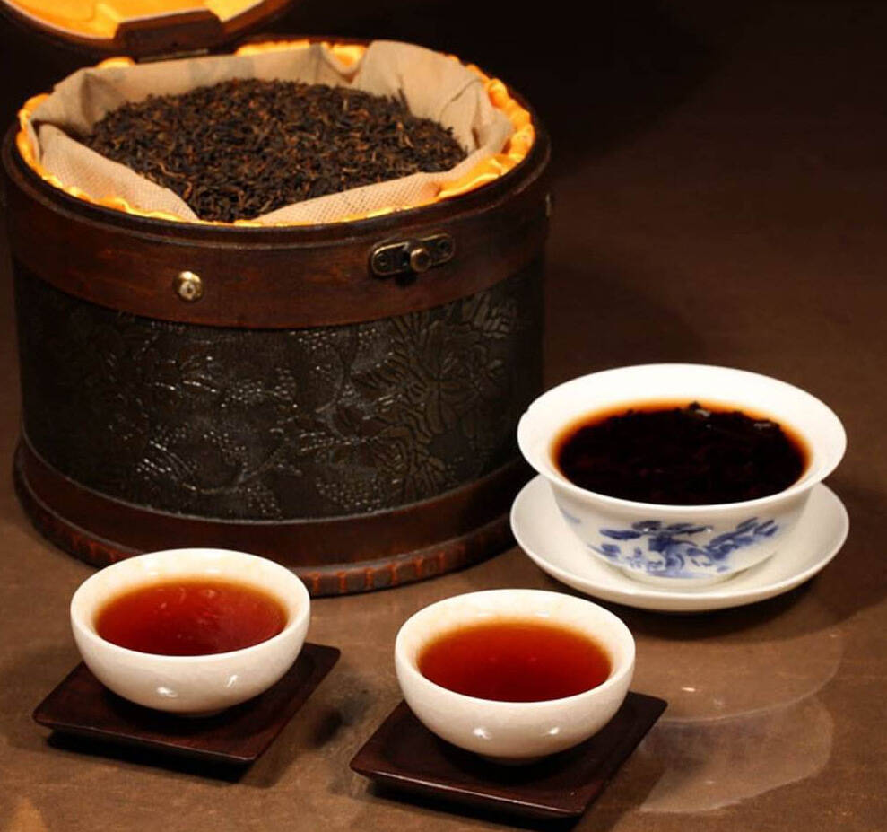 茶叶分生熟，仓储分干湿，到底应