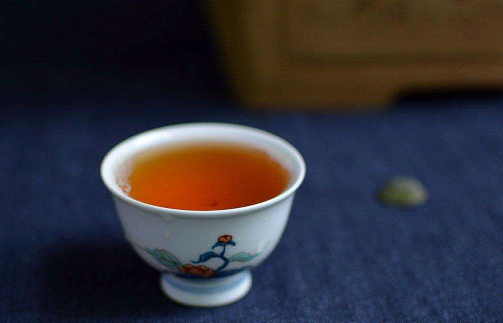 普洱茶汤浑浊，可能是这些原因造