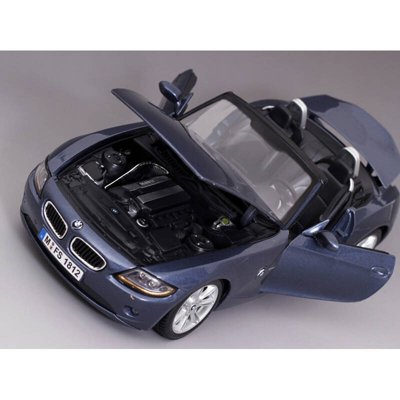 美驰图maisto1:18宝马z4敞篷跑车仿真合金汽车模型玩具车 蓝色