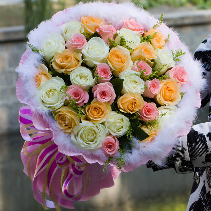 各色玫瑰混搭鲜花 生日送花 上海闵行花店送花 全国鲜花配送 爱的鲜花