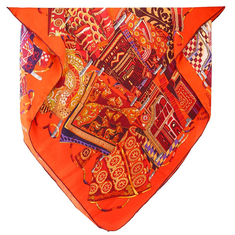 hermes 爱马仕 女士红色民族服饰图案羊绒真丝围巾 hm