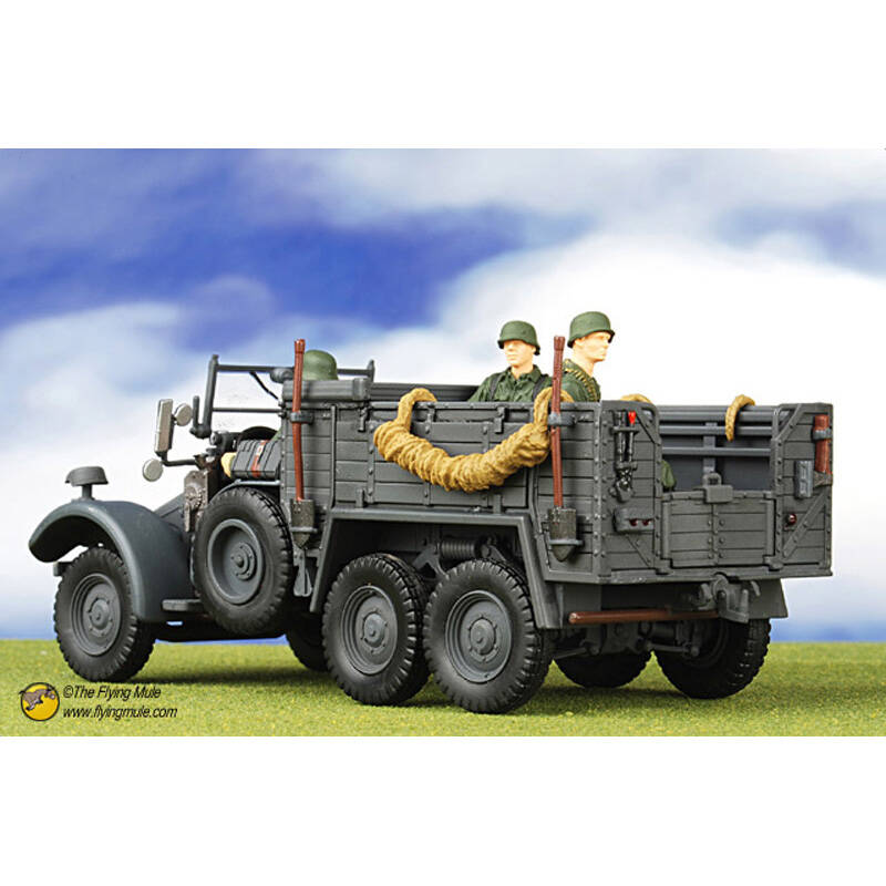 德军克虏伯运兵车 成品军事模型军模 80041