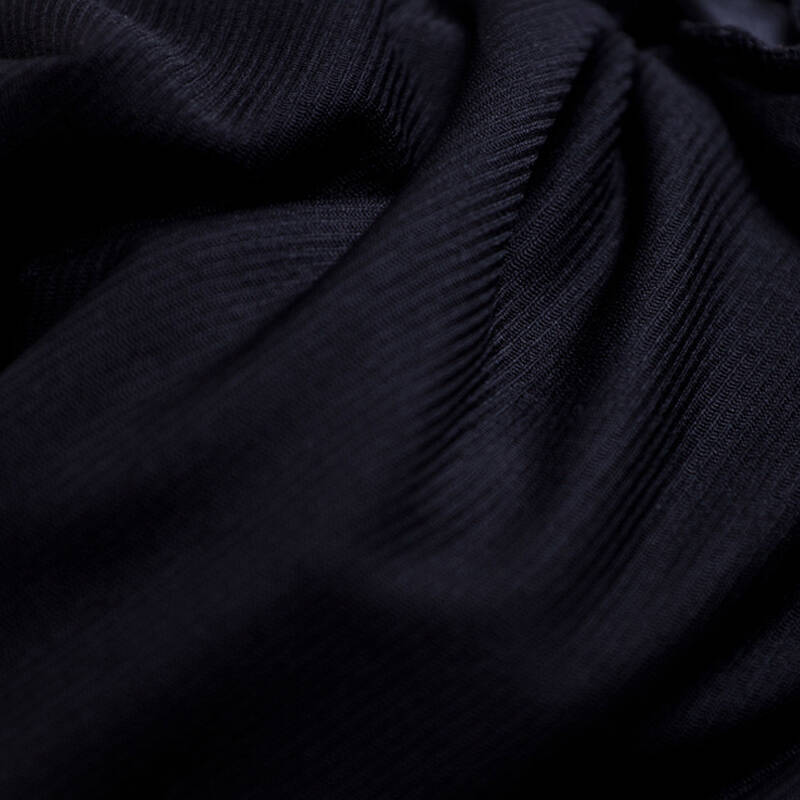 甘甘2012秋装新品女装 黑色天鹅绒韩版修身大码长袖t恤女 g631 黑色