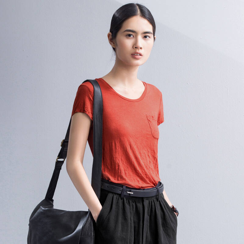 amiiredefine2015夏新品百搭圆领短袖褶皱口袋大码t恤女61530713 赭色