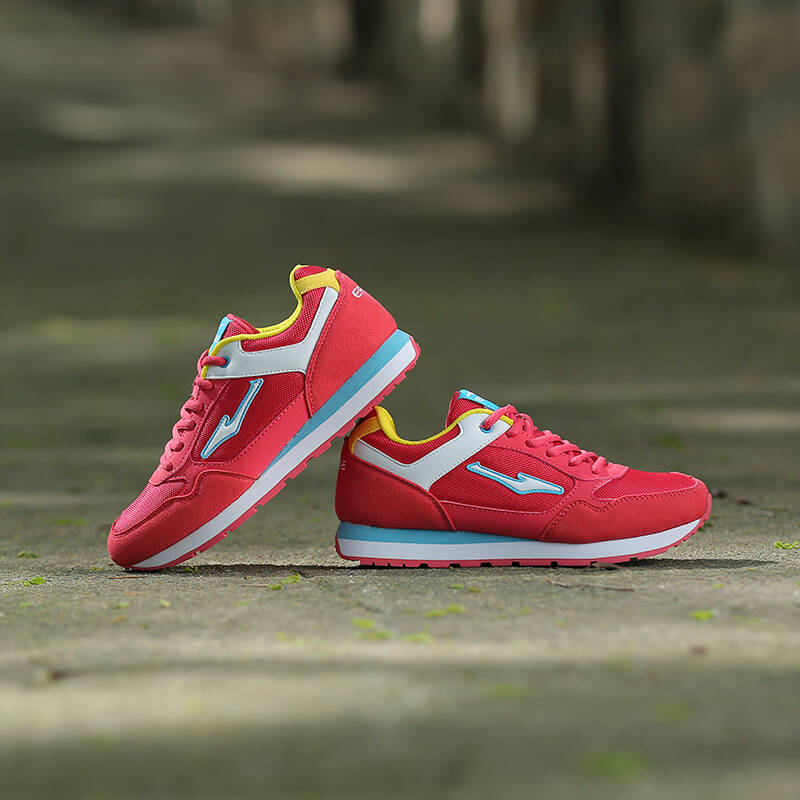 鸿星尔克女鞋 跑步鞋女款 运动鞋 2015年新款春