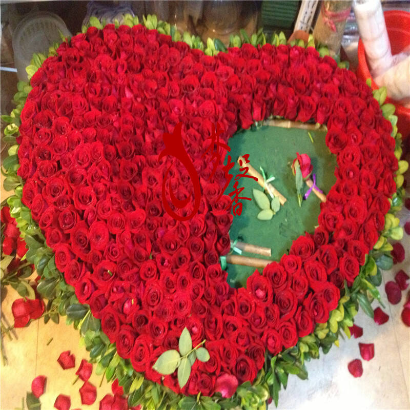 梦馨鲜花速递 520朵鲜花速递生日求婚玫瑰花束 温州珠海西宁全国花店
