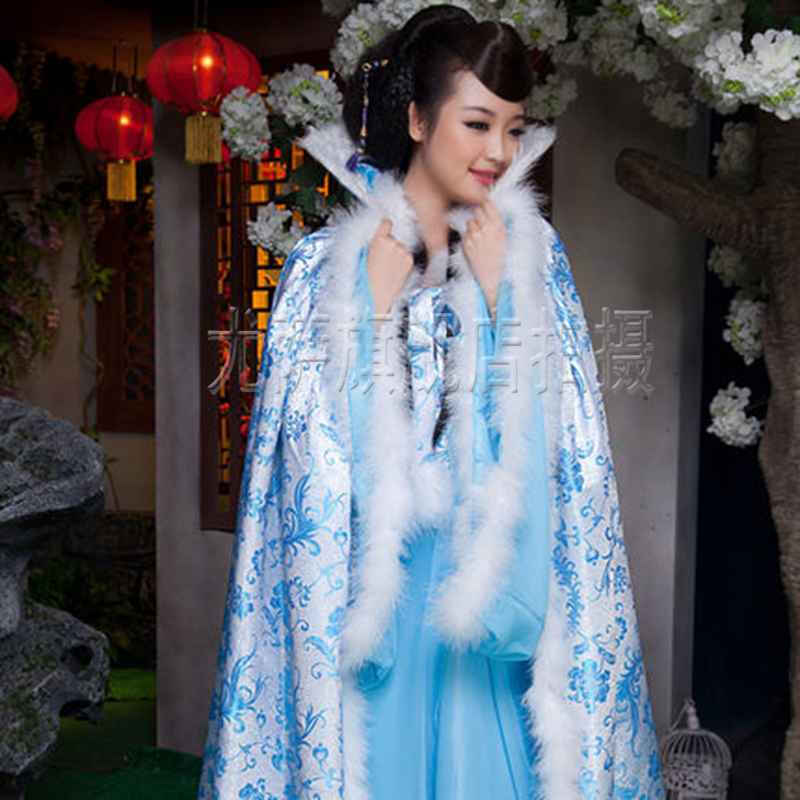 古装女 古代斗篷 披风斗篷图片